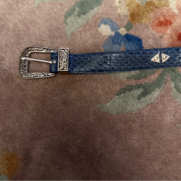 Lee Sands navy blue snakeskin belt small - Picture 2 of 5